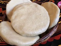 -彝风人家彝族餐厅