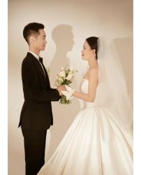 -钟爱一生婚纱摄影旗舰店
