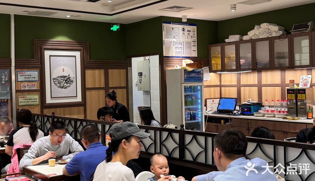 春天的第一锅牛腩煲！这一口也太治愈了～