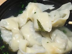 -真真鲜馄饨店(启蒙路店)