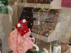 -LADY FAFA(巨鹿路陕西南路路口店)