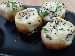 -小杨生煎(金山百联购物中心3楼店)