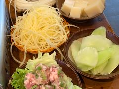 -黔有有贵州酸汤夺夺粉火锅(五味十字店)