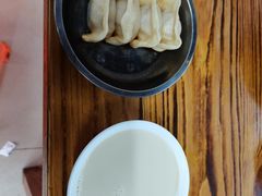 -锅贴大王南翔小笼(临沂二村店)