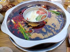 -周幺妹重庆老火锅(银泰城总店)