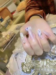 -Wink美甲美睫