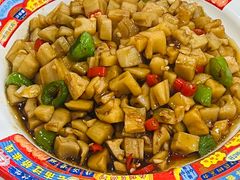 -江城燕子大排档(江汉路步行街店)