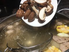 -仄园围炉坊·牛肉火锅·汕头卤水火锅(蛇口店)