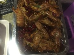 -喝丢一只鞋辣炒海鲜小烧烤(三八广场店)