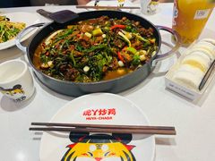 -虎丫炒鸡(西安熙地港店)