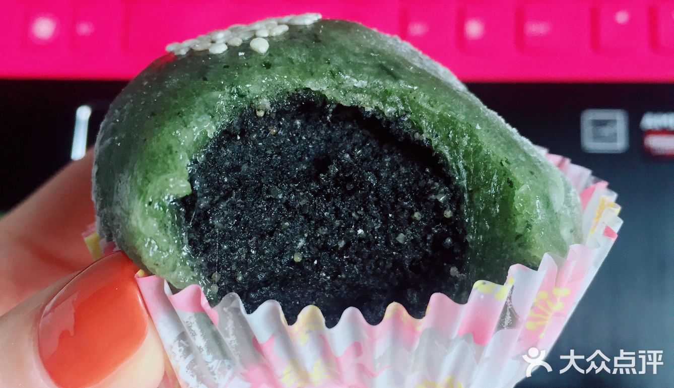 这个一颗白天吃的艾草芝麻大福芝麻馅很香