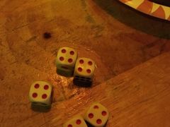 -Helens海伦司小酒馆(王家湾人信汇店)