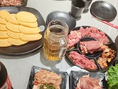 -啊美丽炭火烤肉(滑翔一店)
