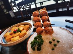 -小天鹅火锅·一线江景洪鼎旗舰店(洪崖洞店)