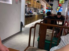 -春天里餐厅(西田城店)