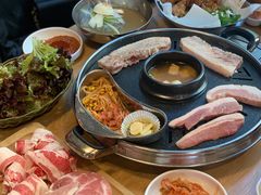 五花肉-江南猪肉商会无限续吃(弘大店)