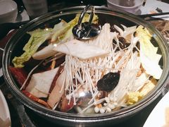 -猪啊牛呀羊啊铜盘烤肉(正大广场店)