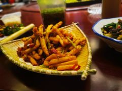 -黄泥岗·地道湖北菜(奥特莱斯店)