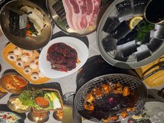 -草家酱蟹炭火烤肉店(珲春南路一店)
