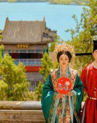 -全城热恋璀璨婚纱摄影(国贸总店)