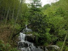 -藏龙百瀑风景区