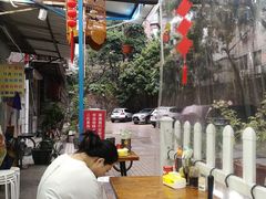 -小梁哥云吞面(黄贝岭店)
