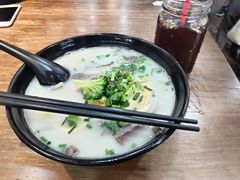 -鸭小妹鸭血粉丝(老门东店)