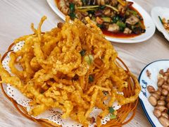 椒盐金针菇-江湖黑大兔(杨家坪店)