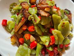 莴笋炒腊肉-渔芙南(三里屯店)