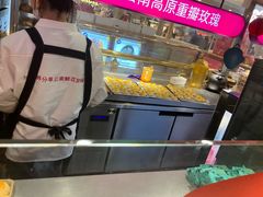 -HappyMiss花满楼·鲜花饼·鲜花茶·伴手礼(上海环球港店)