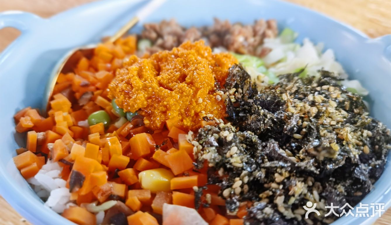 蟹黄拌饭 | 9902北京路白领们,适合你们的餐食来了