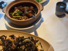 -八府香鸭·啫啫煲(华山路店)