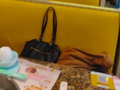 -黄记煌三汁焖锅(银盆岭万达广场店)