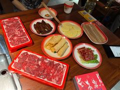 -夺欢喜贵州酸汤牛肉火锅(静安寺店)
