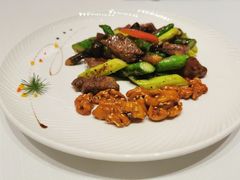 黑椒野菌爆牛小排-北京厨房(SKP店)