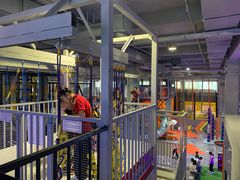 -嗨翻Hi-Fun竞技主题乐园·蹦床亲子生日轰趴(国光1937店)