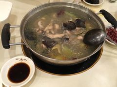 -一席地·本地鸡窝·杭帮鸡火锅(萧山银隆百货店)