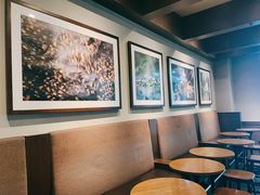 大堂-星巴克臻选(南京江宁万达广场店)