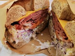 纽大速递贝果-Catch Bagel(芳草地店)