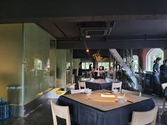 -穹六人间 people 6(岳阳路店)