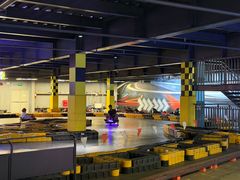 -极限PLAY运动娱乐新世界·团建派对潮玩休闲馆·室内蹦极高空游乐园
