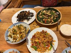 -云之南(八里庄店)