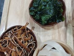 -正贰捌经重庆老火锅(建设路店)