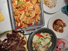 -荷塘秋月·本帮江浙菜(国权路店)