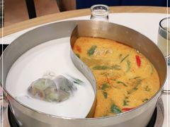-樾餐厅泰式海鲜火锅(民歌湖店)