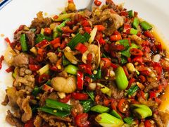 碎红辣椒炒肉-憨伢子·家常菜小食堂·有锅气の炒菜(江汉路店)