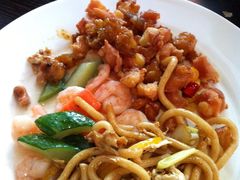 炸鸡脆骨-小天鹅戴斯酒店鲸鲨百汇创作料理