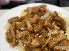 洋葱猪扒饭(炒底)-好好滋味茶餐厅