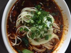 -秦云老太婆摊摊面(磁器口店)
