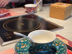 -尚尚仙·酸汤猪手·猪肚鸡火锅(华联万柳购物中心店)